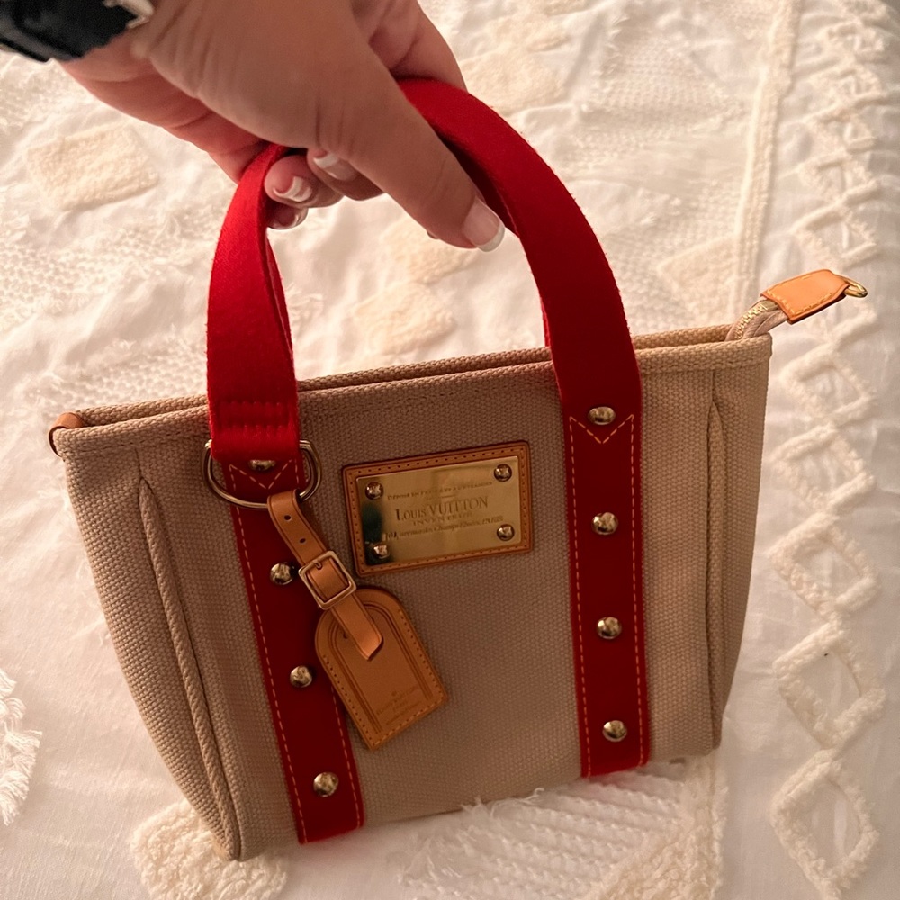 Great Condition! Clair Code Available. Cute Littl… - image 3